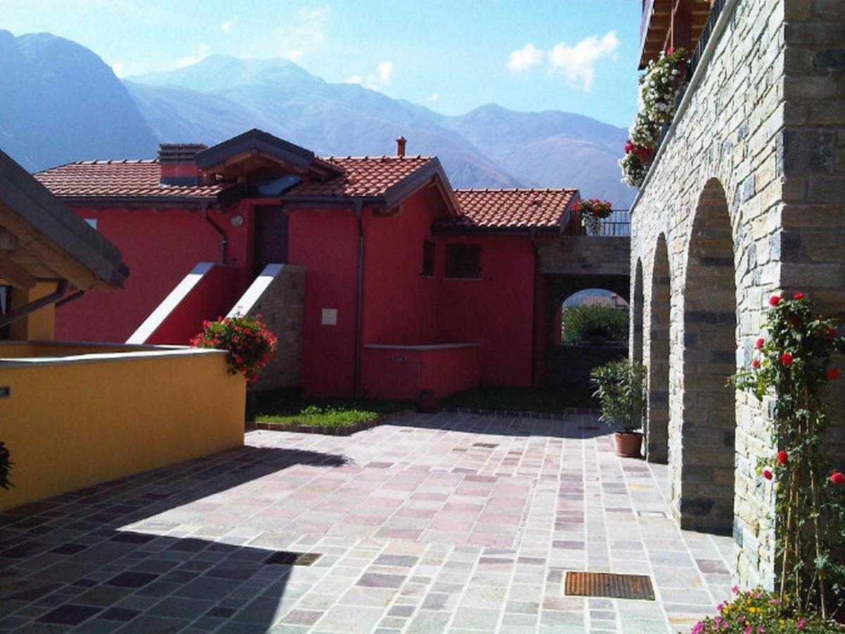 Residence Borgo la Sorgente Gravedona Exterior foto